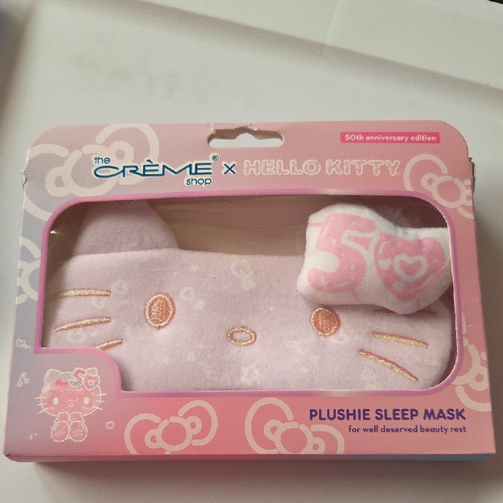 Hello Kitty Or Melody Plushie Sleep Mask - Picture 3 of 4